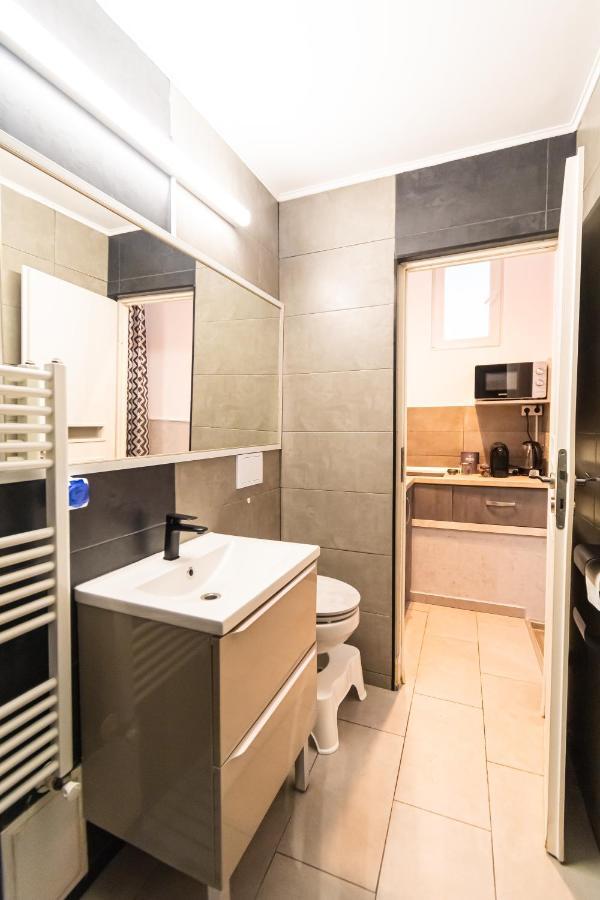 Okbrasov - Apartment & Studio In The Heart Of Old Town, Moments Away From The Black Church المظهر الخارجي الصورة